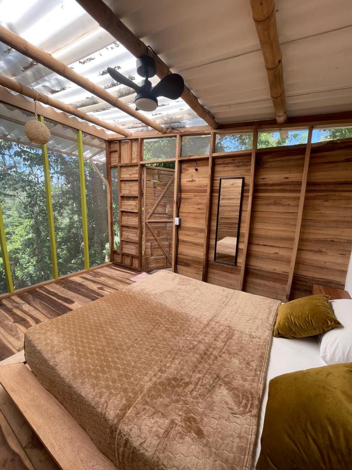La Mona Eco Cabins Palomino Eksteriør bilde